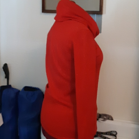 Sparkly red turtleneck sweater. - Picture 3 of 5